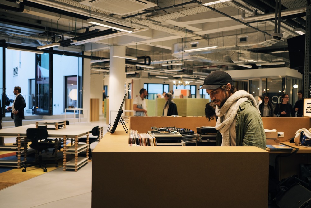 Spkyhhugduscj9tza4uhx6i4yrdqf46hhmyjcvy4